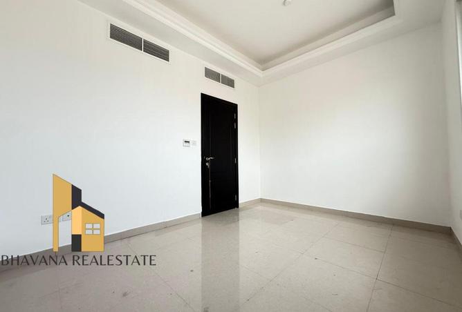 79821716 - Property Image 3