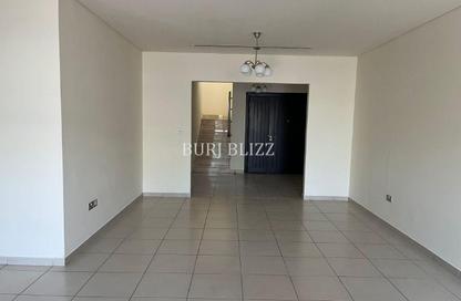 Villa - 3 - 4 for rent in Nakheel Villas - District 12 - Jumeirah Village Circle - Dubai Villa - 3 - 4 for rent in Nakheel Villas - District 12 - Jumeirah Village Circle - Dubai