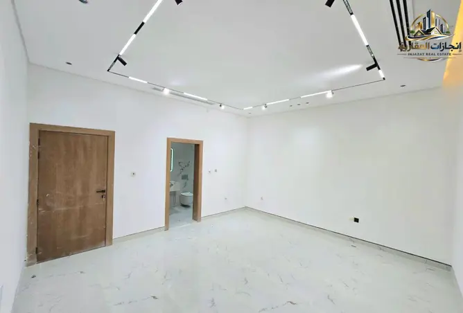 147789343 - صورة العقار 3