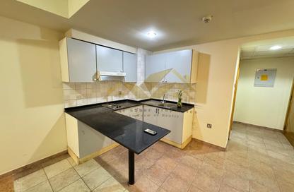 Apartment - Studio - 1 Bathroom for rent in Al Karama Sqaure - Al Karama - Dubai
