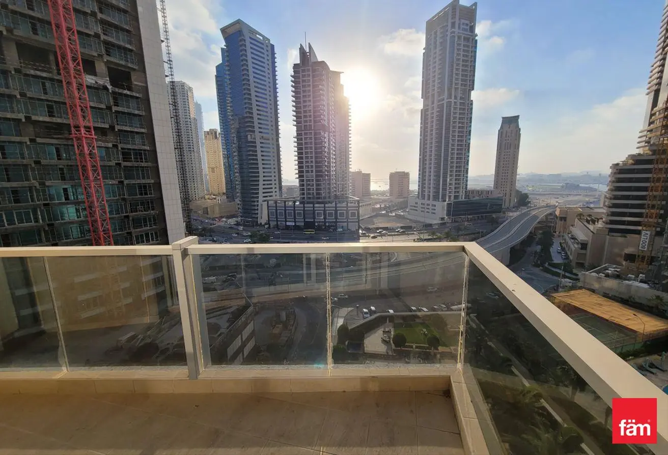114613834 - Property Main Image