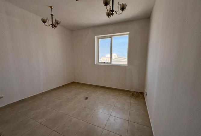 64027712 - Property Main Image