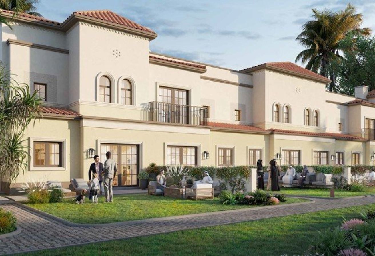 Spacious Townhouse | Great Community | Warm Style