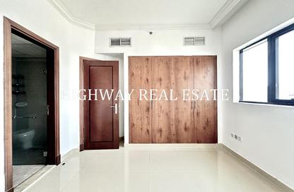 Apartment - 3 Bedrooms - 3 Bathrooms for rent in Muwaileh 29 Building - Muwaileh - Sharjah
