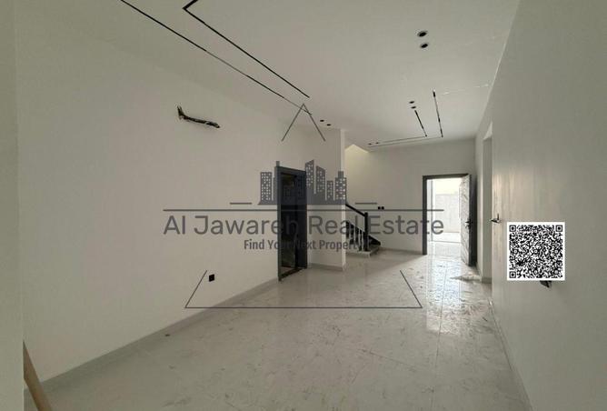 92255987 - Property Image 3