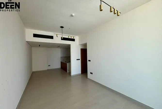 156014250 - Property Image 2
