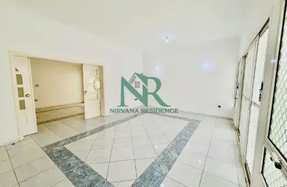 Apartment - 4 Bedrooms - 4 Bathrooms for rent in Al Mushrif - Abu Dhabi