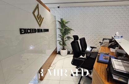 Office Space - Studio - 1 Bathroom for rent in The Regal Tower - Business Bay - Dubai