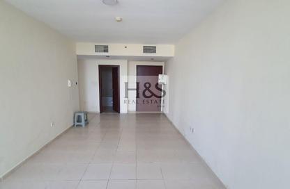 Apartment - 2 Bedrooms - 3 Bathrooms for rent in Royal Residence 1 - Royal Residence - Dubai Sports City - Dubai