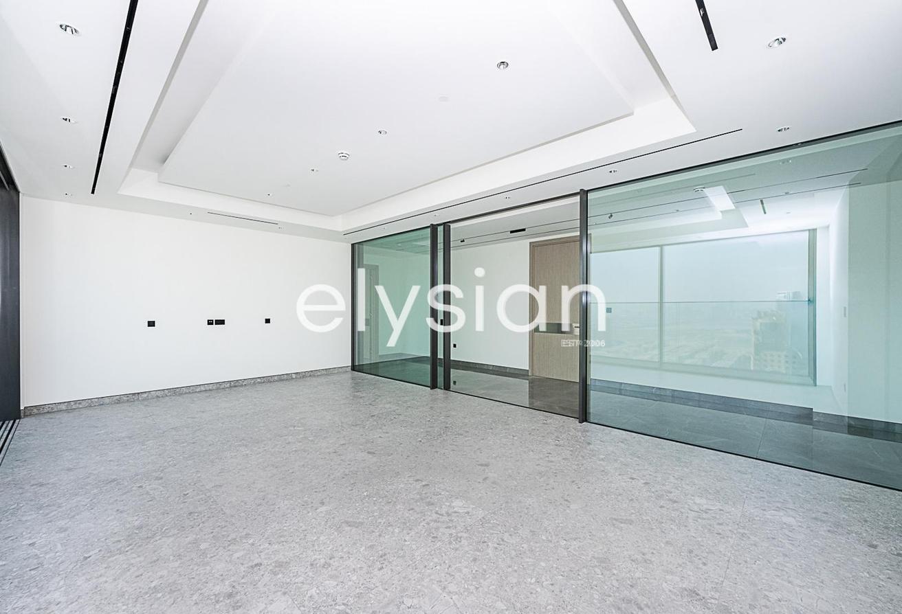 Luxury Living | S TOWER | Prime Location photo 17