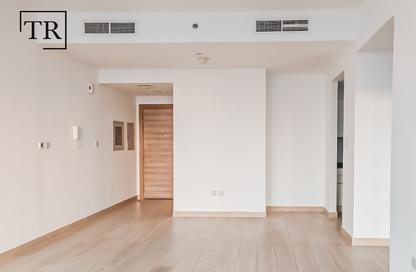 Apartment - 1 - 1 for rent in Bloom Towers B - Bloom Towers - District 10 - Jumeirah Village Circle - Dubai