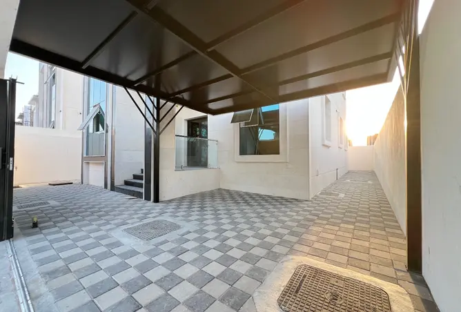 154647795 - Property Image 3