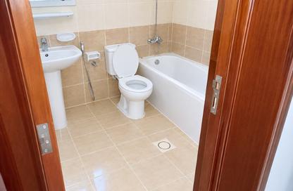 Apartment - Studio - 1 for rent in Al Mujarrah - Al Sharq - Sharjah