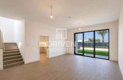 Townhouse - 3 - 5 for rent in Jebel Ali Village Townhouses - Jebel Ali Village - Jebel Ali - Dubai
