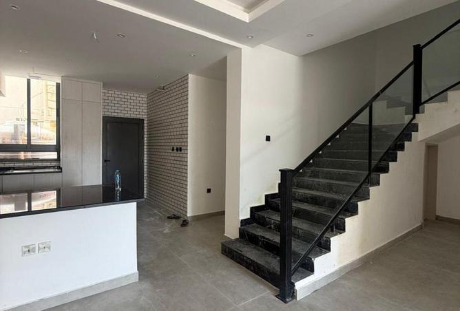 102416481 - Property Image 2