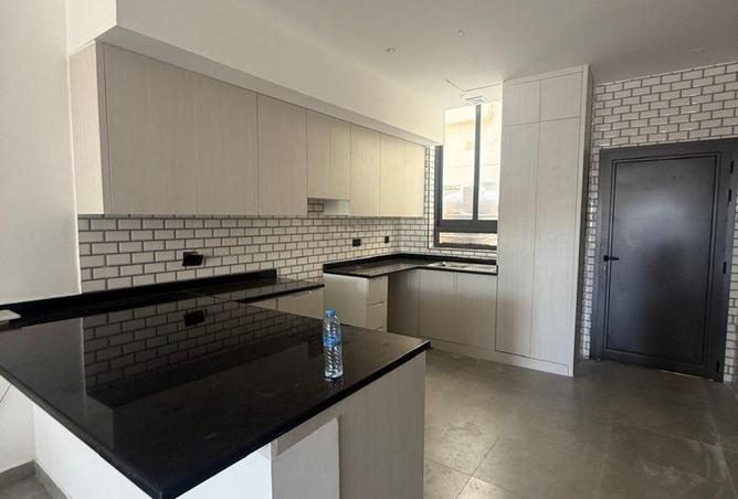 102416481 - Property Image 3