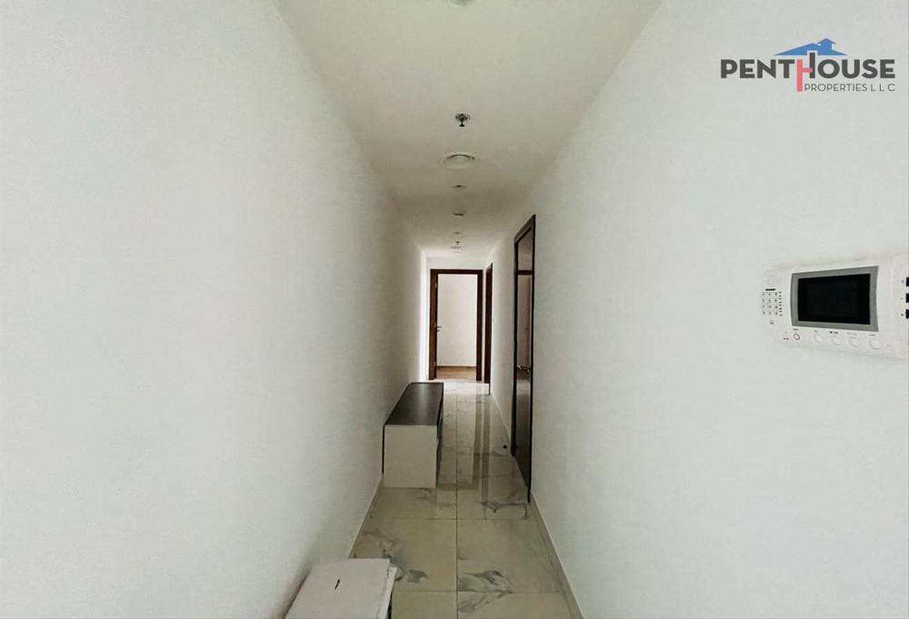 Luxury Canal Living | Spacious | Fully Furnished 2BR photo 4