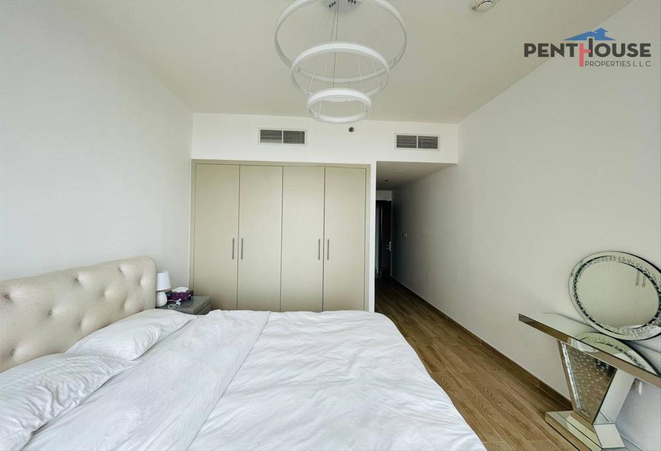 Luxury Canal Living | Spacious | Fully Furnished 2BR photo 7
