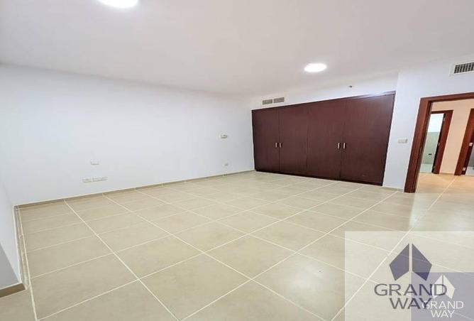 112310160 - Property Main Image