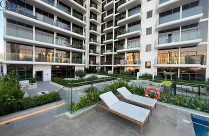 Apartment - 1 Bathroom for sale in Pearl house II - District 12 - Jumeirah Village Circle - Dubai