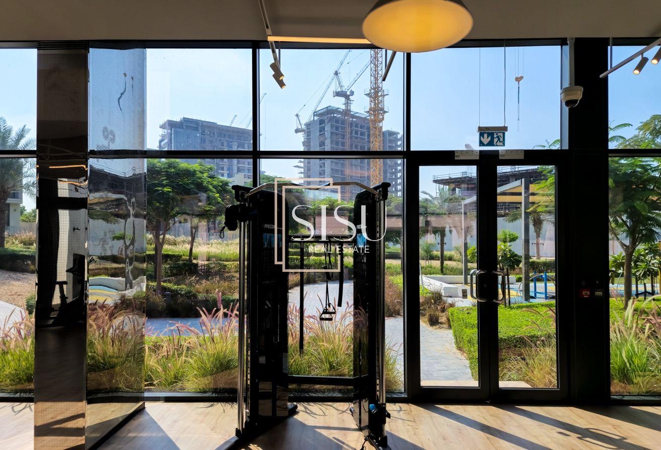 Single Row | Close to Entrance | Community Expert photo 20