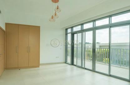 Apartment - 2 Bedrooms - 3 Bathrooms for sale in Vida Residence 3 - Vida Residence - The Hills - Dubai