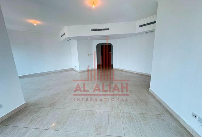 132510163 - Property Main Image