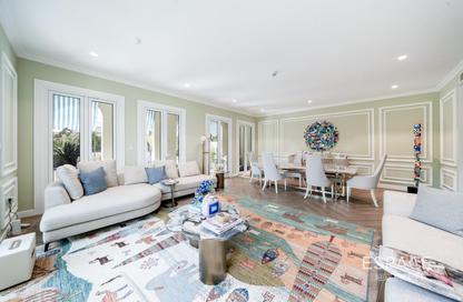 Townhouse - 5 Bedrooms - 6 Bathrooms for sale in Sur La Mer 1 - Sur La Mer - La Mer - Jumeirah - Dubai