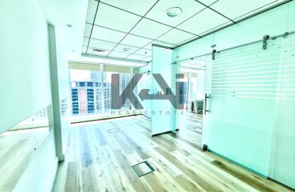 Office Space - Studio - 1 Bathroom for rent in The Burlington - Business Bay - Dubai