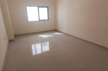 شقة - غرفة نوم - 1 حمام للايجار في بناية 585 - المجاز 3 - المجاز - الشارقة