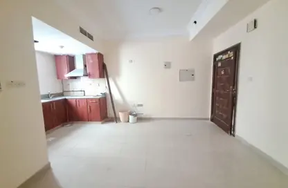 Apartment - Studio - 1 Bathroom for rent in Muwaileh 29 Building - Muwaileh - Sharjah