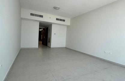 Apartment - 2 Bedrooms - 3 Bathrooms for rent in New Al Taawun Road - Al Taawun - Sharjah