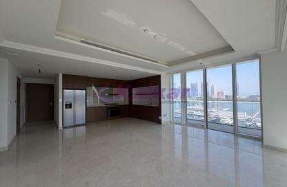Apartment - 3 - 3 for rent in Palace Beach Residence Tower 1 - Palace Beach Residence - Emaar Beachfront - Dubai Harbour - Dubai Apartment - 3 - 3 for rent in Palace Beach Residence Tower 1 - Palace Beach Residence - Emaar Beachfront - Dubai Harbour - Dubai