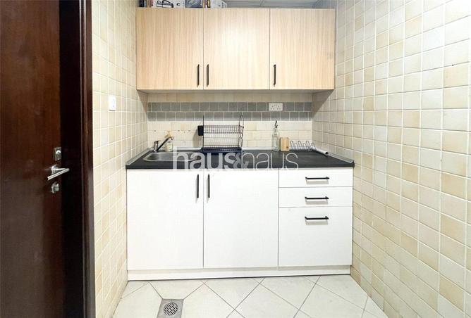 76018203 - Property Image 3