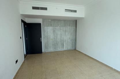 Apartment - 2 - 3 for rent in Al Khan Corniche - Al Khan - Sharjah