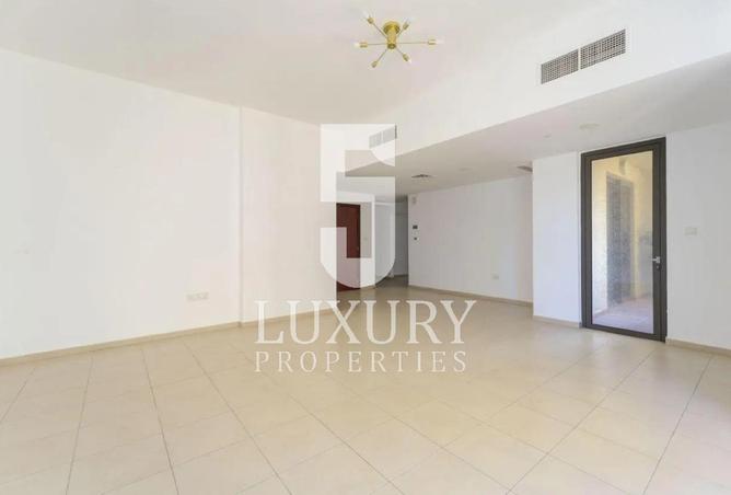 53600746 - Property Image 3