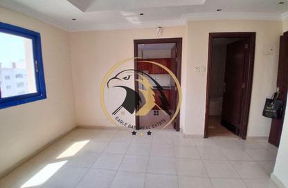 Apartment - 1 - 1 for rent in Fire Station Road - Muwaileh - Sharjah