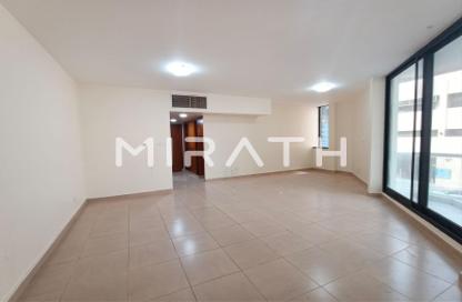 Apartment - Studio - 1 for rent in Golden Sands 6 - Al Mankhool - Bur Dubai - Dubai