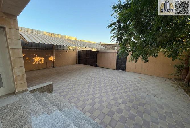 99132608 - Property Image 2