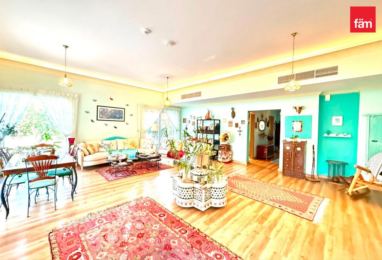 La Quinta | Villanova | Dubailand | Corner photo 3
