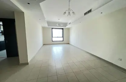 Apartment - 2 Bedrooms - 3 Bathrooms for rent in Al Mamzar Tower - Al Mamzar - Sharjah - Sharjah