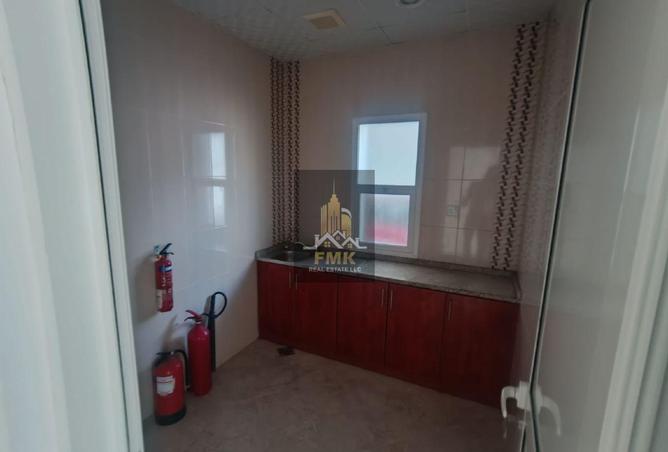 53582543 - Property Image 2