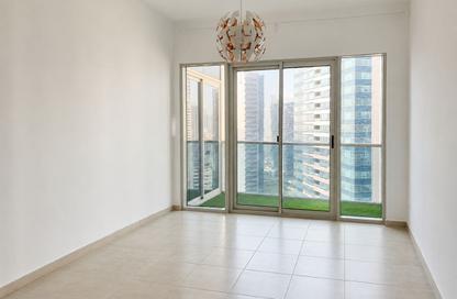 Apartment - 1 Bedroom - 2 Bathrooms for rent in Lakeshore Tower 1 - JLT Cluster Y - Jumeirah Lake Towers - Dubai