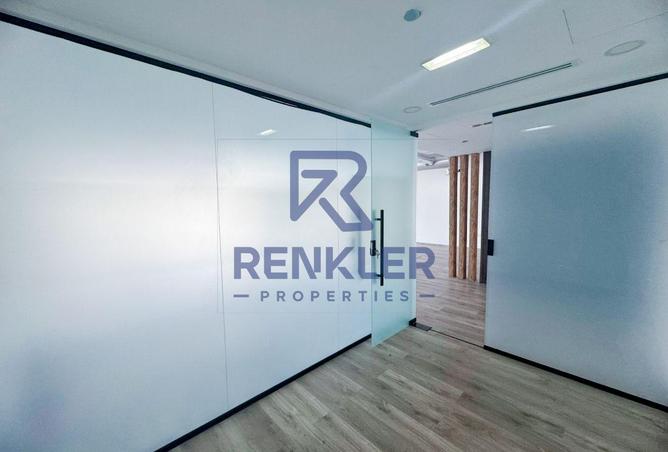 73116503 - Property Image 2