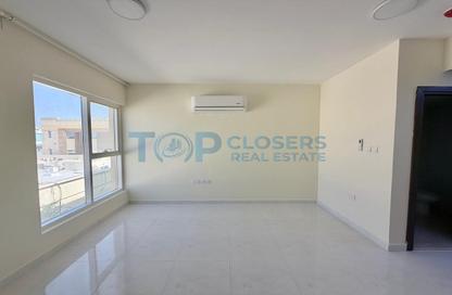 Apartment - 1 Bedroom - 2 Bathrooms for rent in Hai Al Wadi - Al Jimi - Al Ain