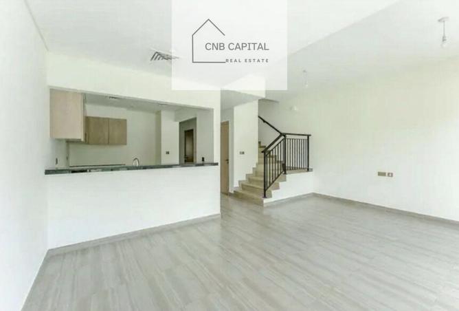 82783779 - Property Image 2