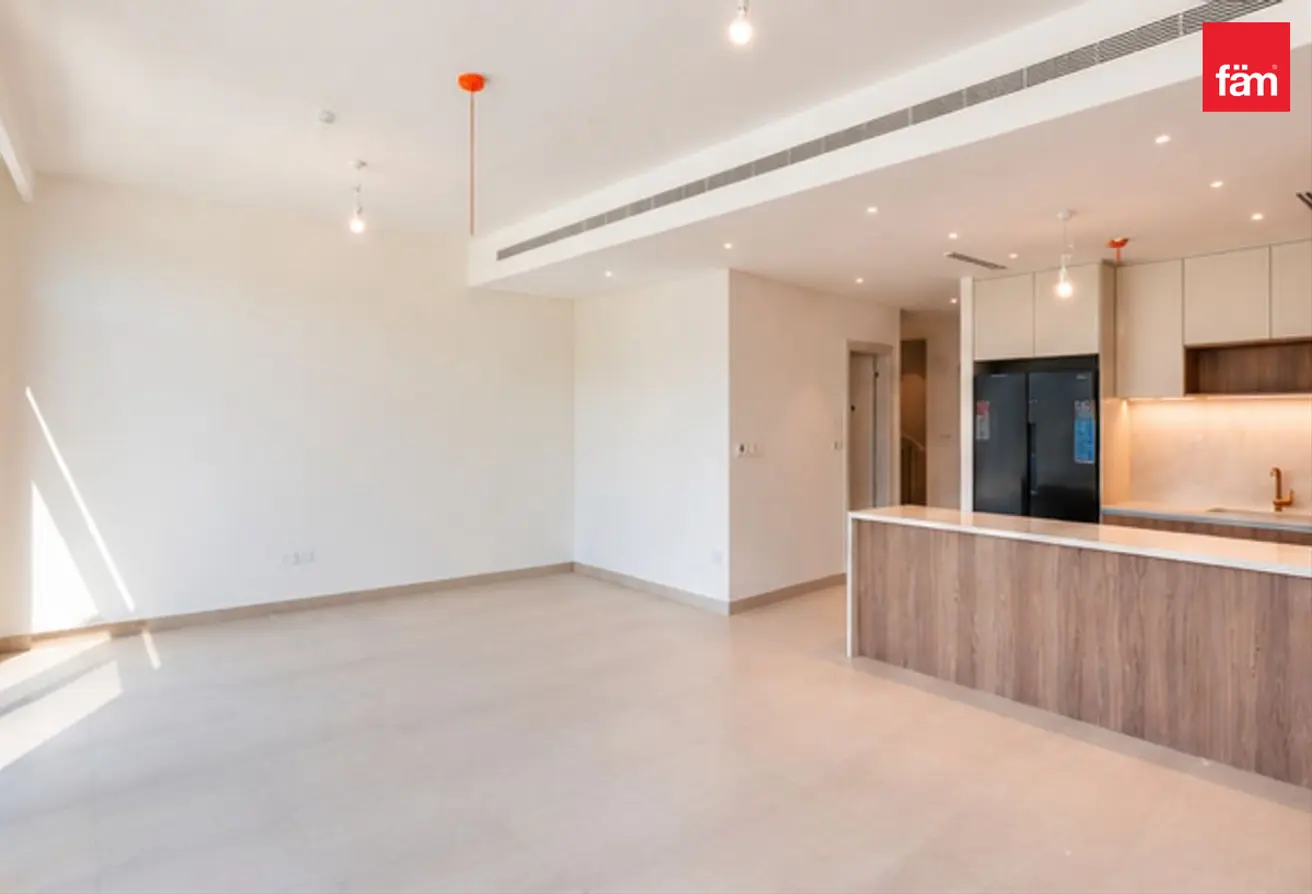 155068085 - Property Main Image