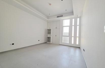 Villa - 4 - 5 for rent in Al Azra - Sharjah Villa - 4 - 5 for rent in Al Azra - Sharjah