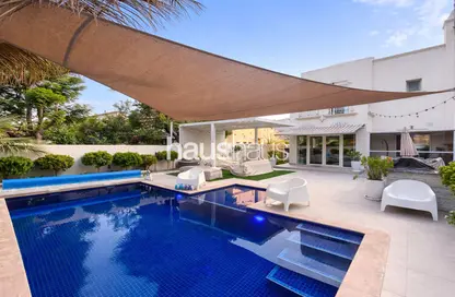 فيلا - 3 غرف نوم - 2 حمامات للبيع في الينابيع 11 - الينابيع - دبي