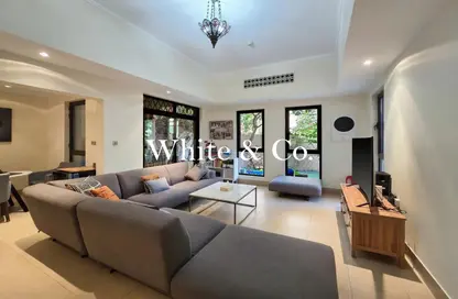 شقة - 2 غرف نوم - 3 حمامات للبيع في مسك 5 - المسك - دبي القديمة - وسط مدينة دبي - دبي